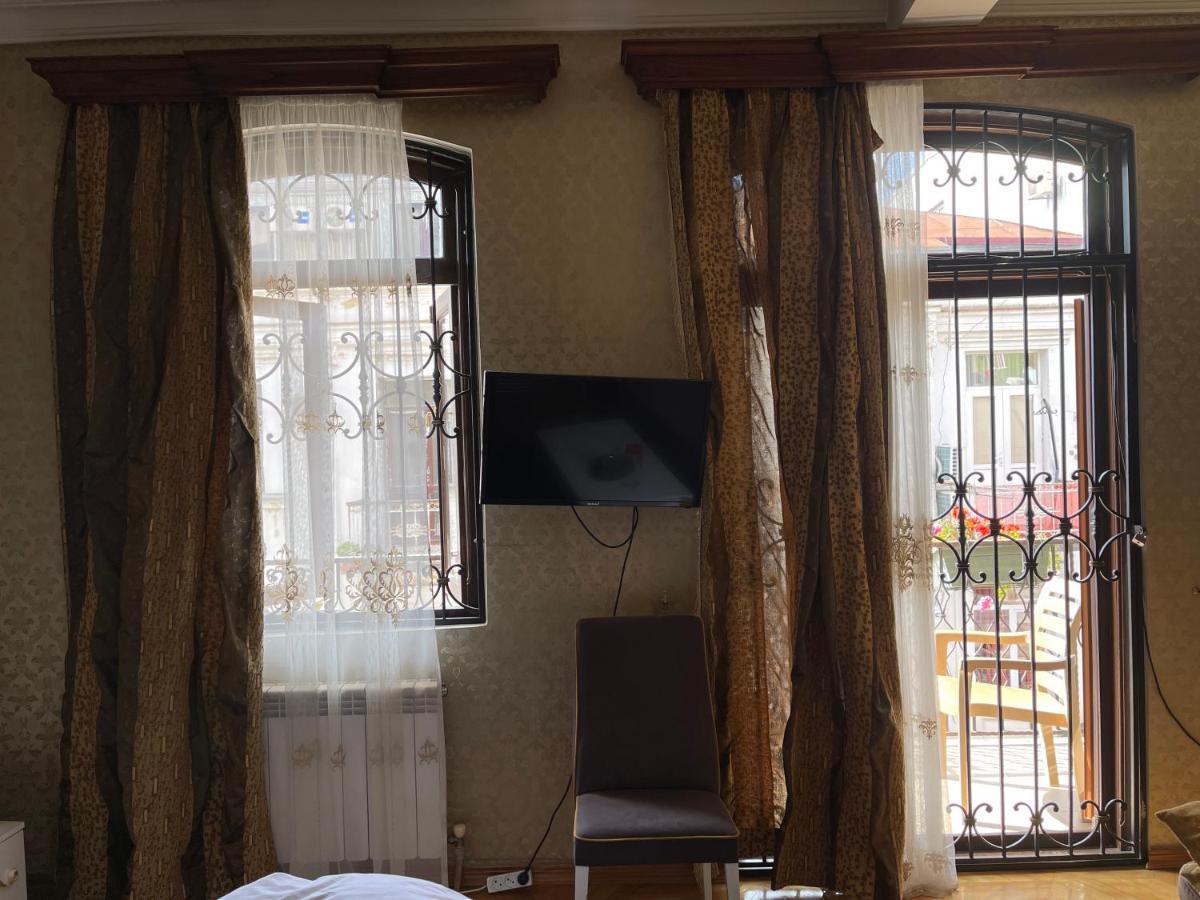 Luxors Garden Hotel Batumi Eksteriør billede